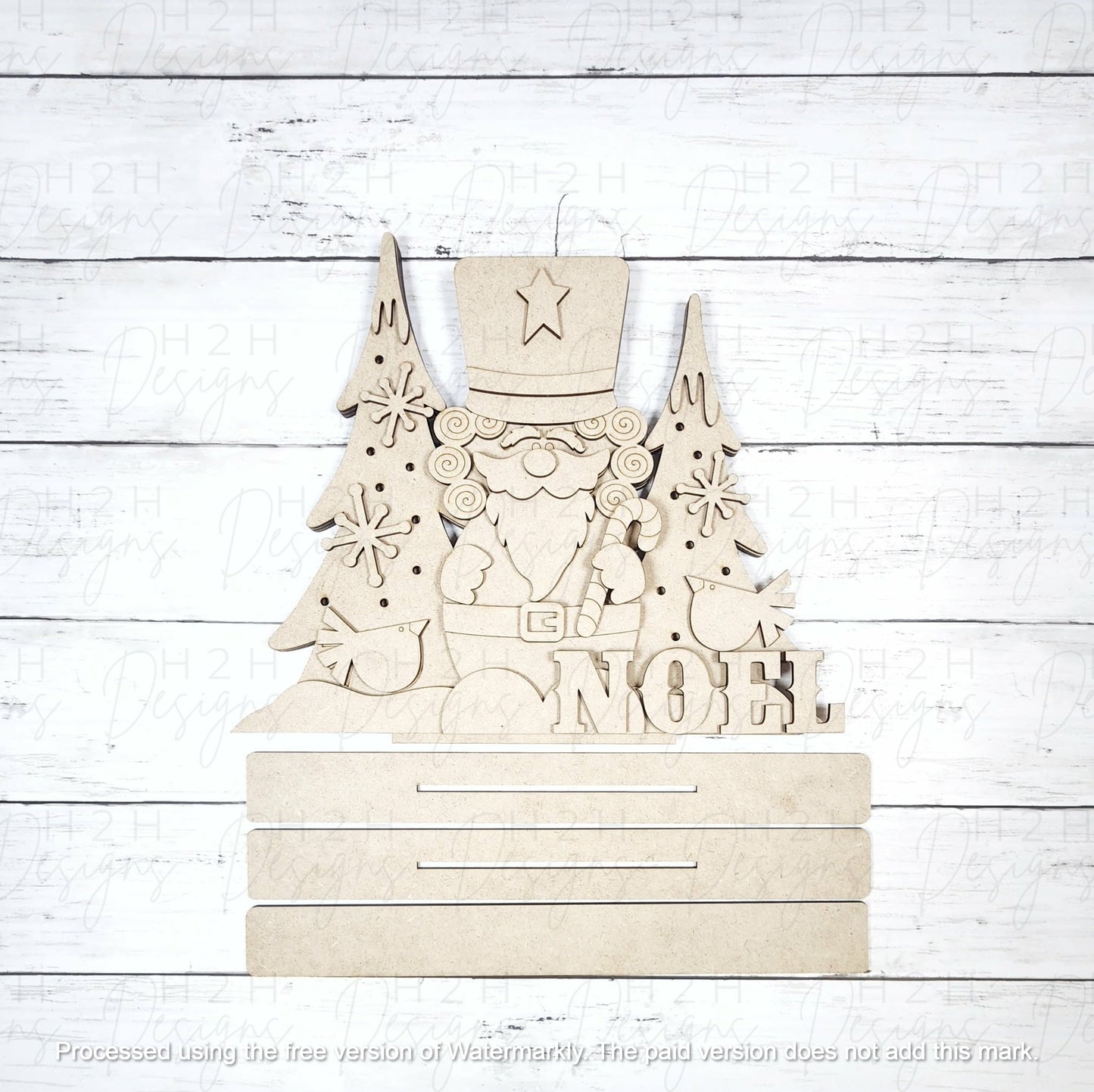 Nutcracker Shelf Sitter