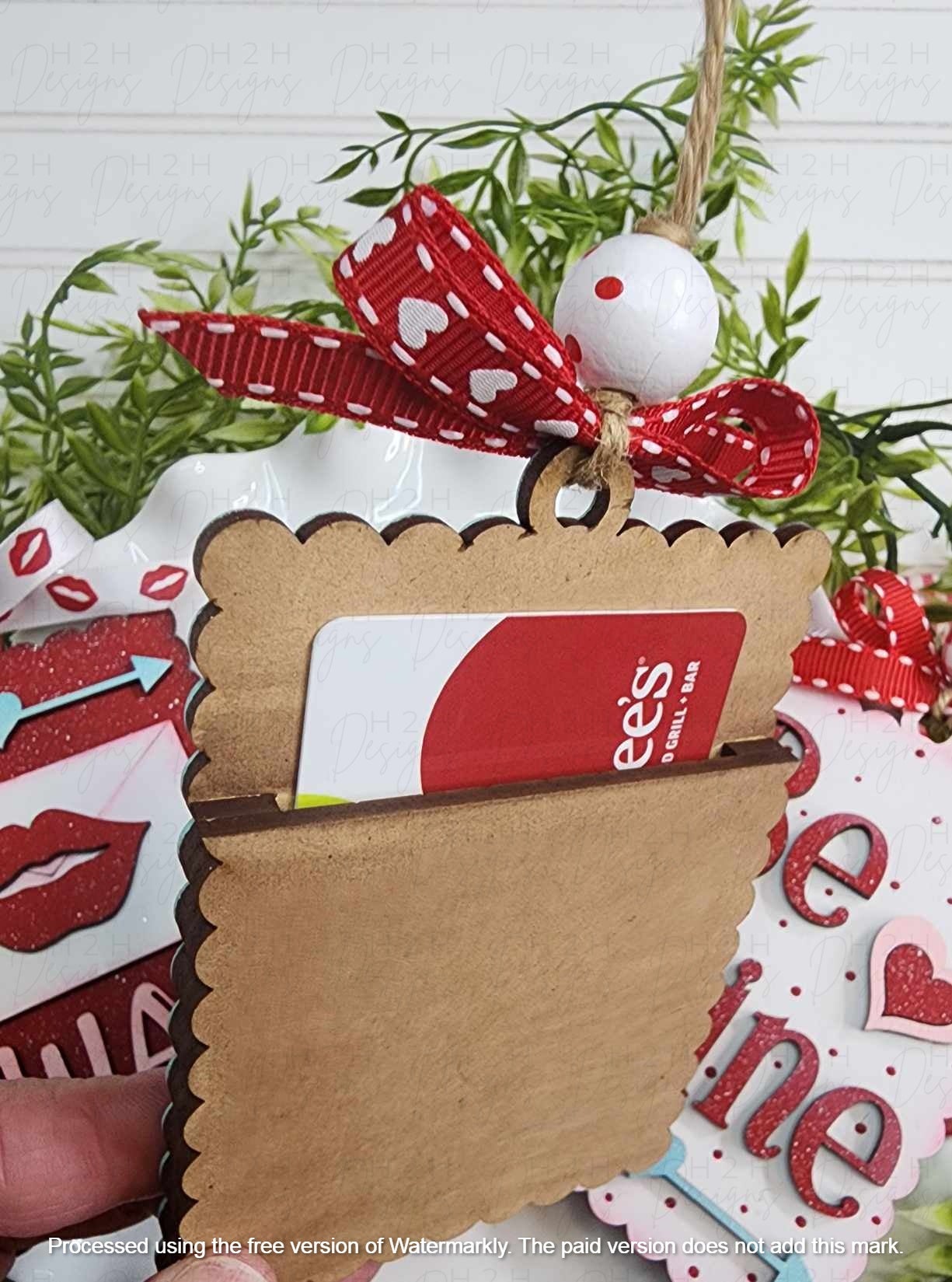 Hugs and Kisses Gift Card Holders
