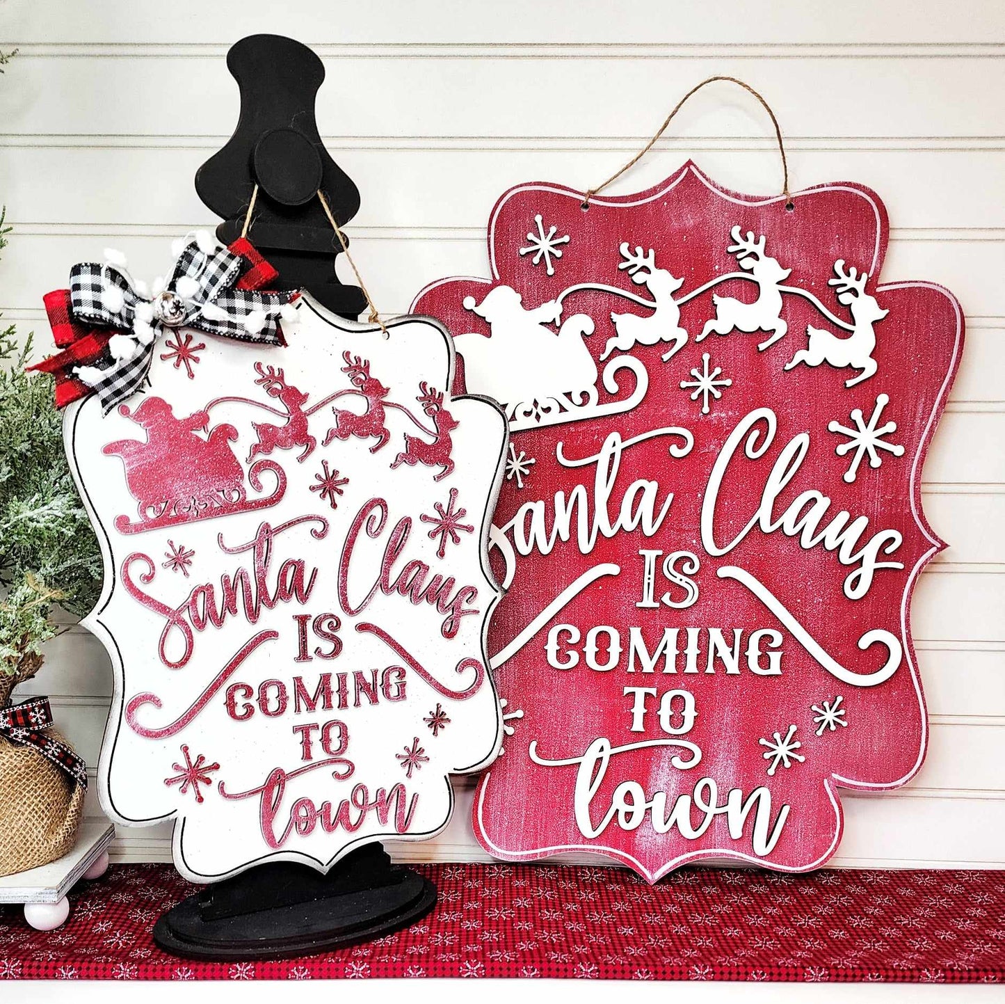 Santa Claus is coming to town sign DIY Kit