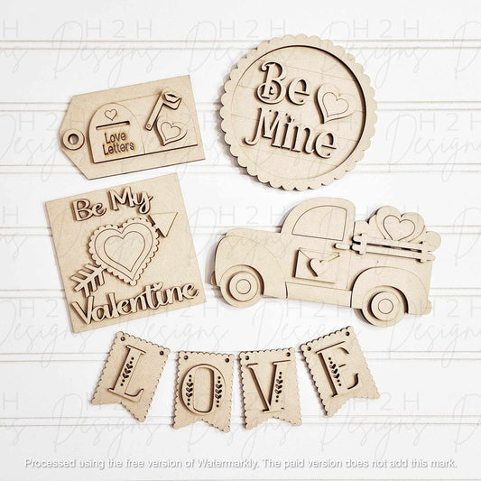 Be Mine Decor Set