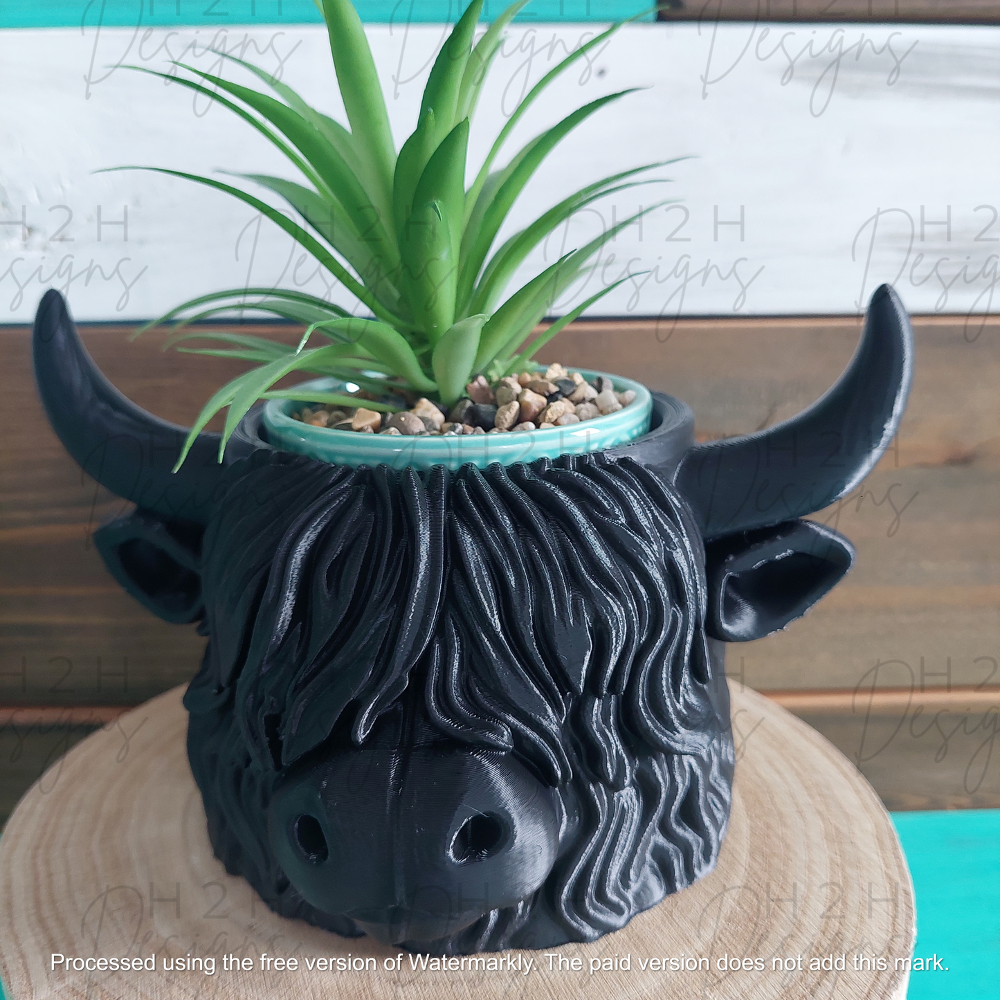 Highland Cow Planter - Black