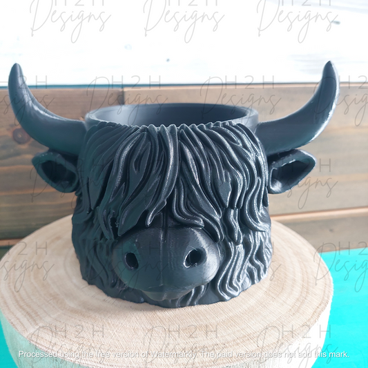 Highland Cow Planter - Black