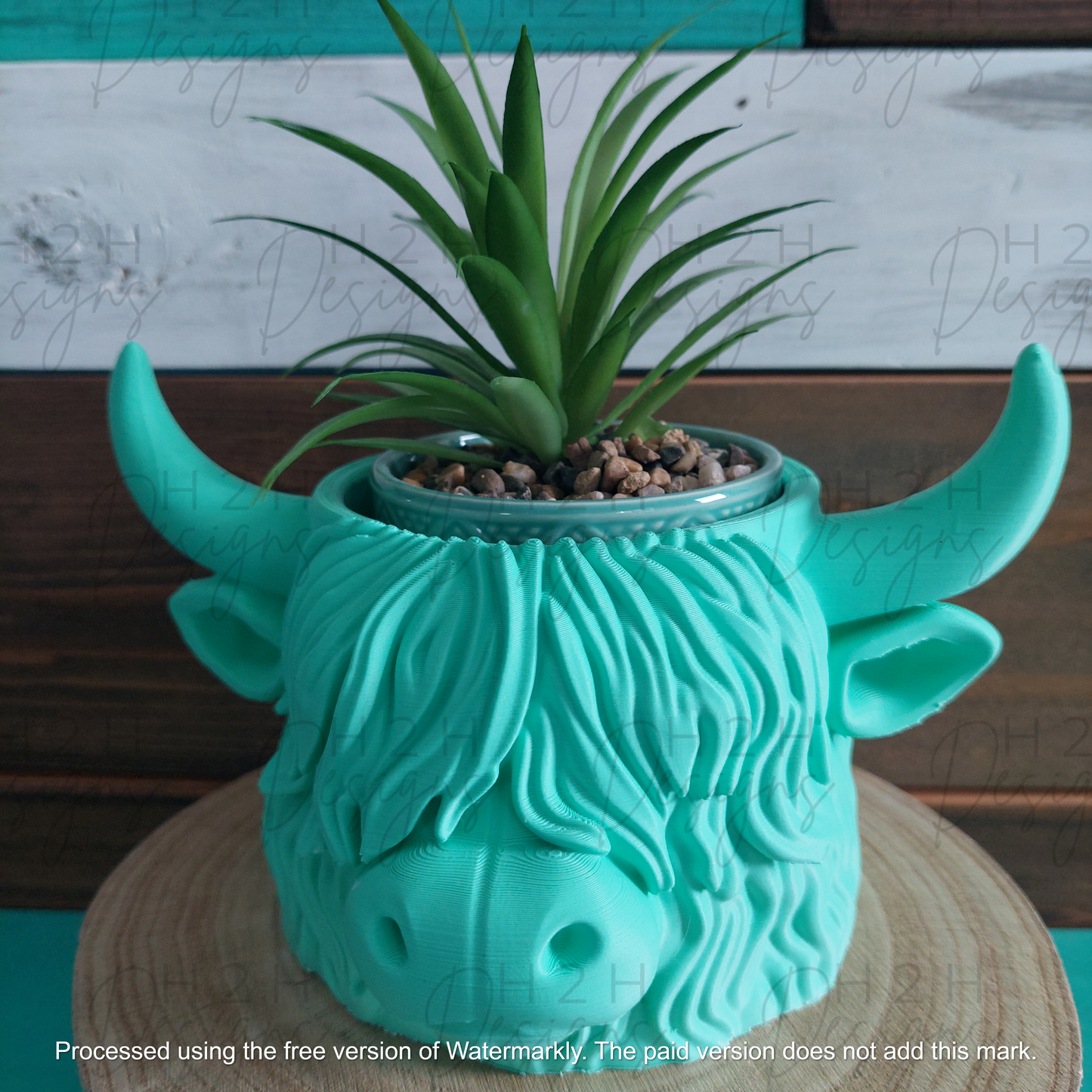 Highland Cow Planter - Seafoam Green Matte
