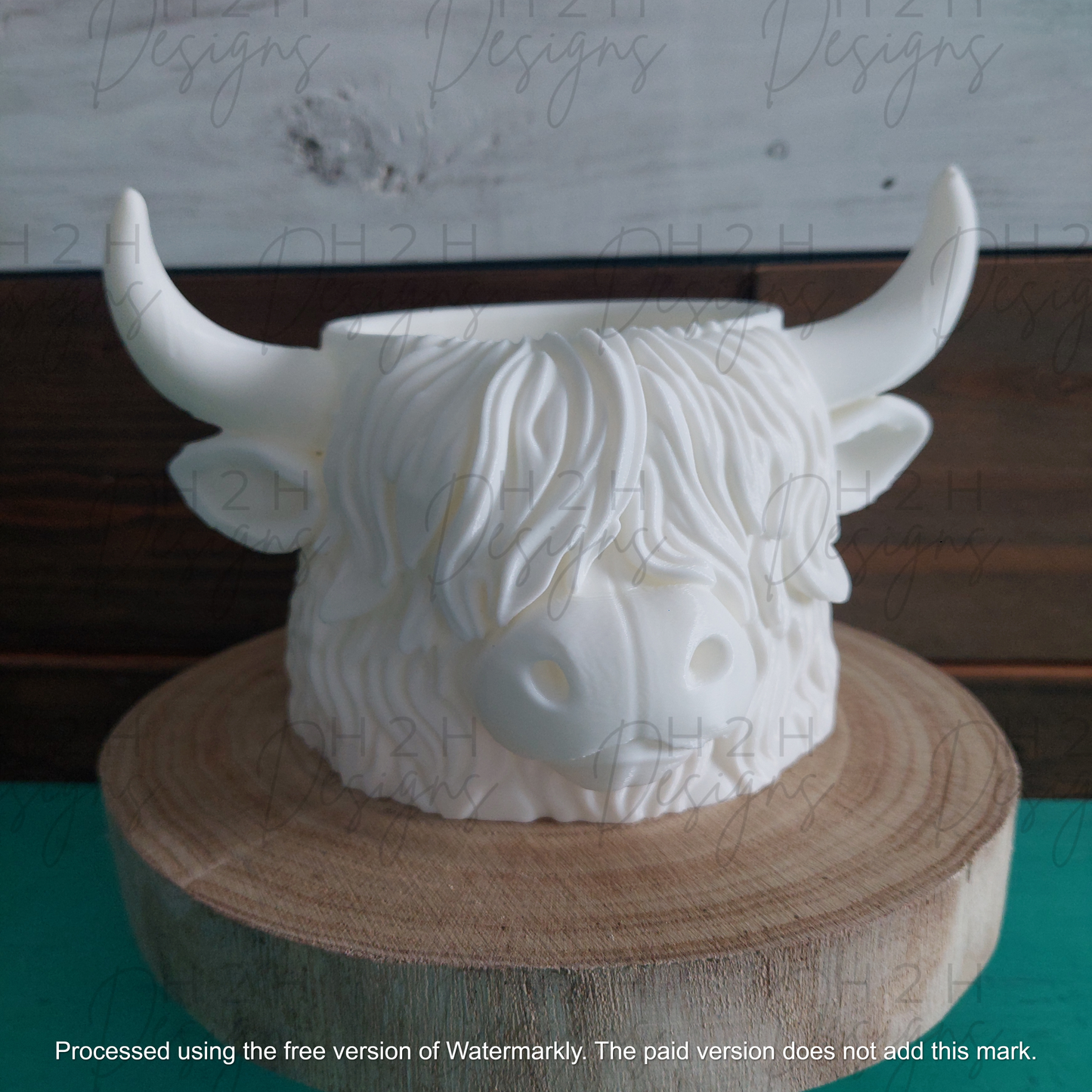 Highland Cow Planter - White
